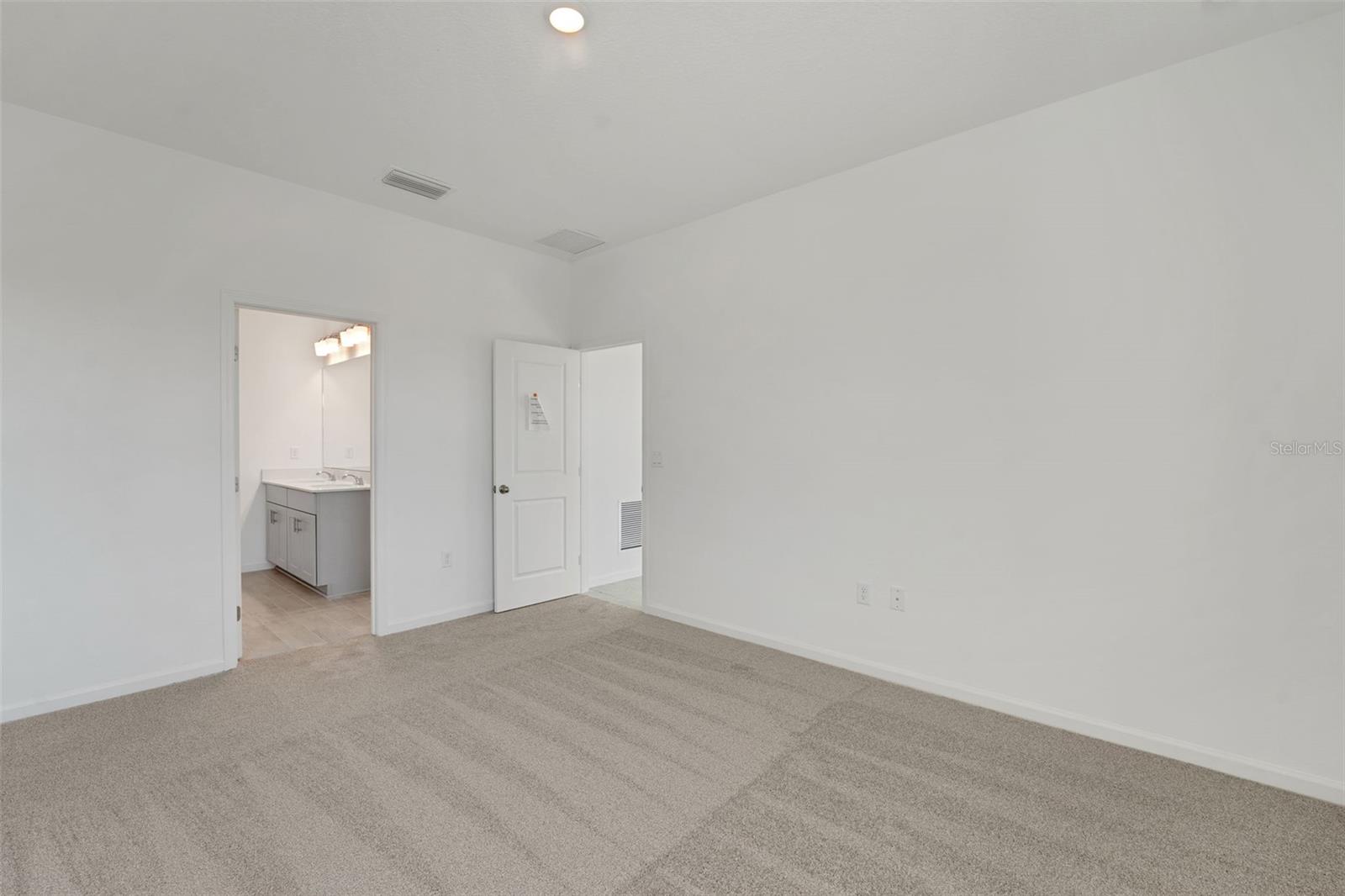 288 Meredith Blvd Property Photo 22