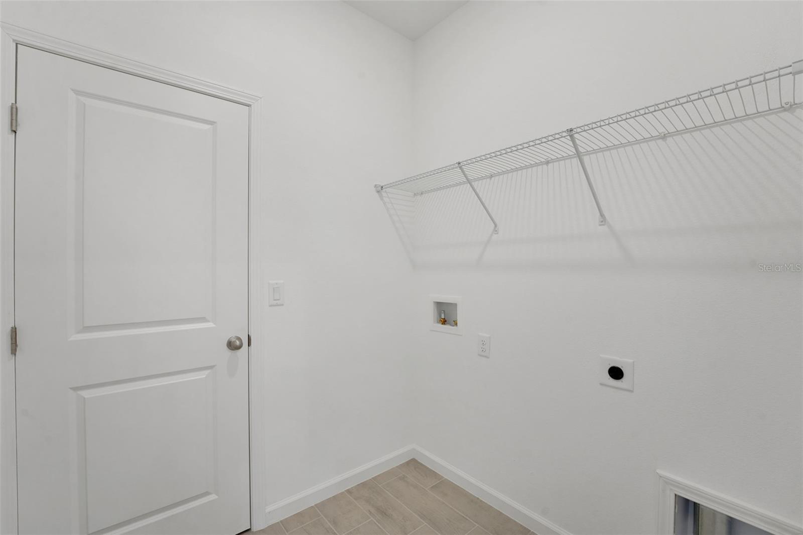 288 Meredith Blvd Property Photo 27