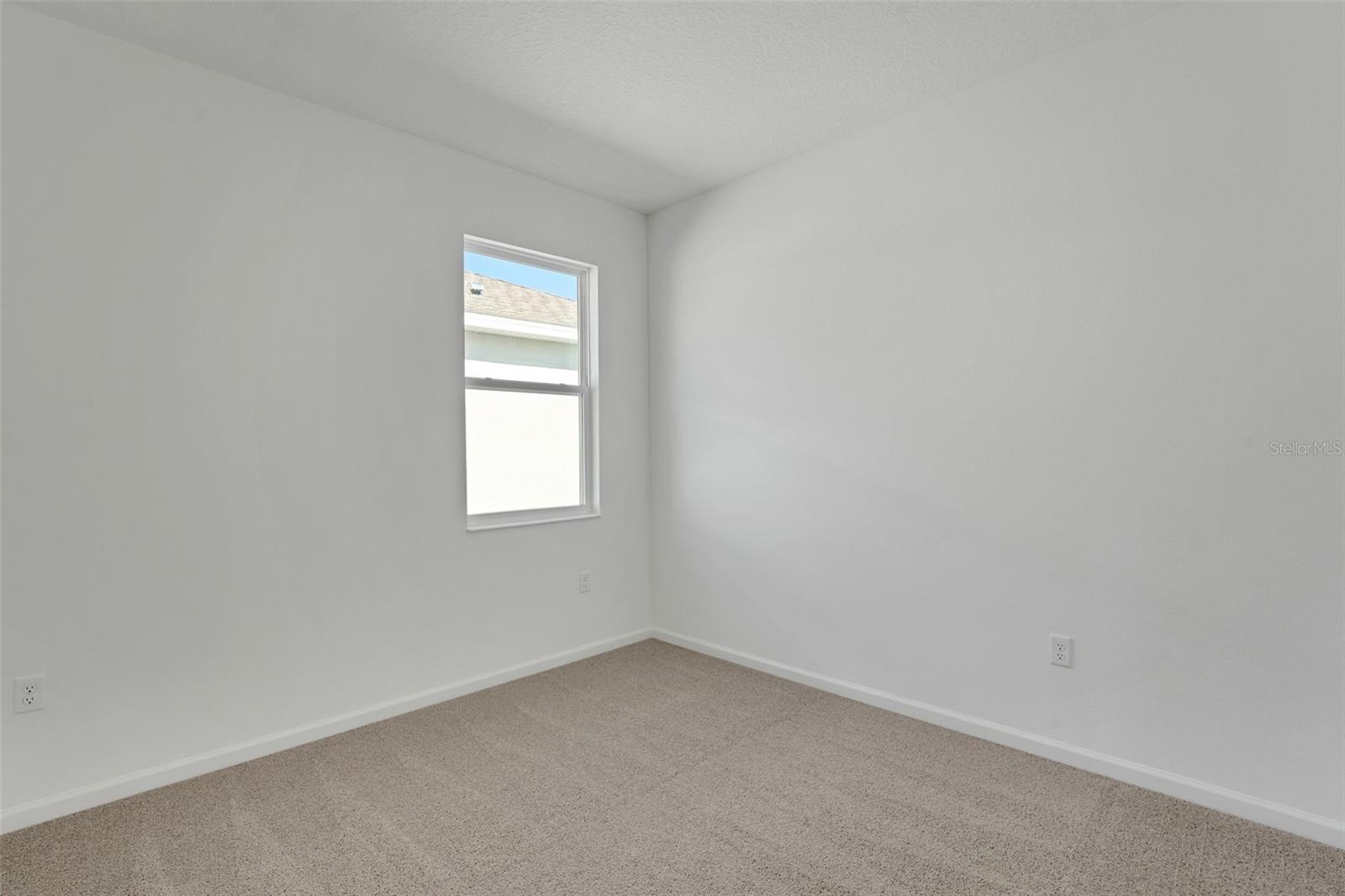 300 Meredith Blvd Property Photo 18