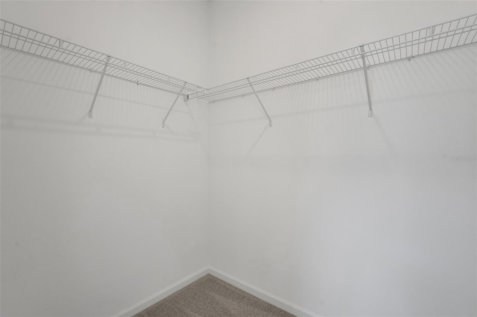 304 Meredith Blvd Property Photo 7