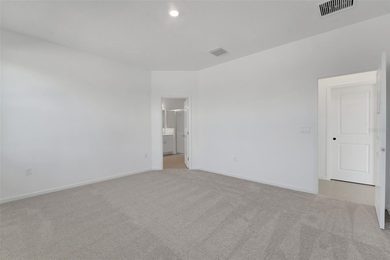 304 Meredith Blvd Property Photo 19