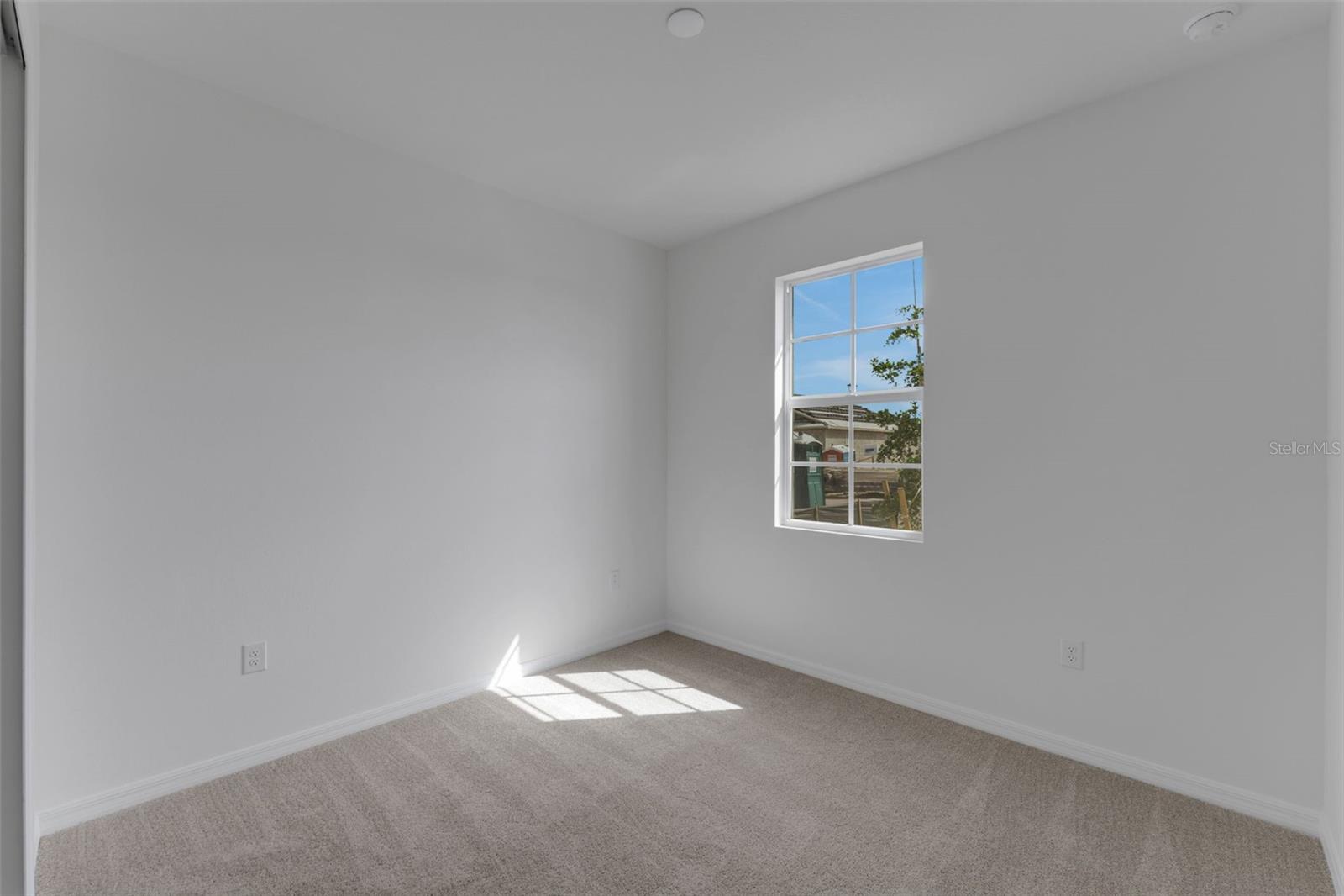16938 Squirrel Branch Ln Property Photo 8