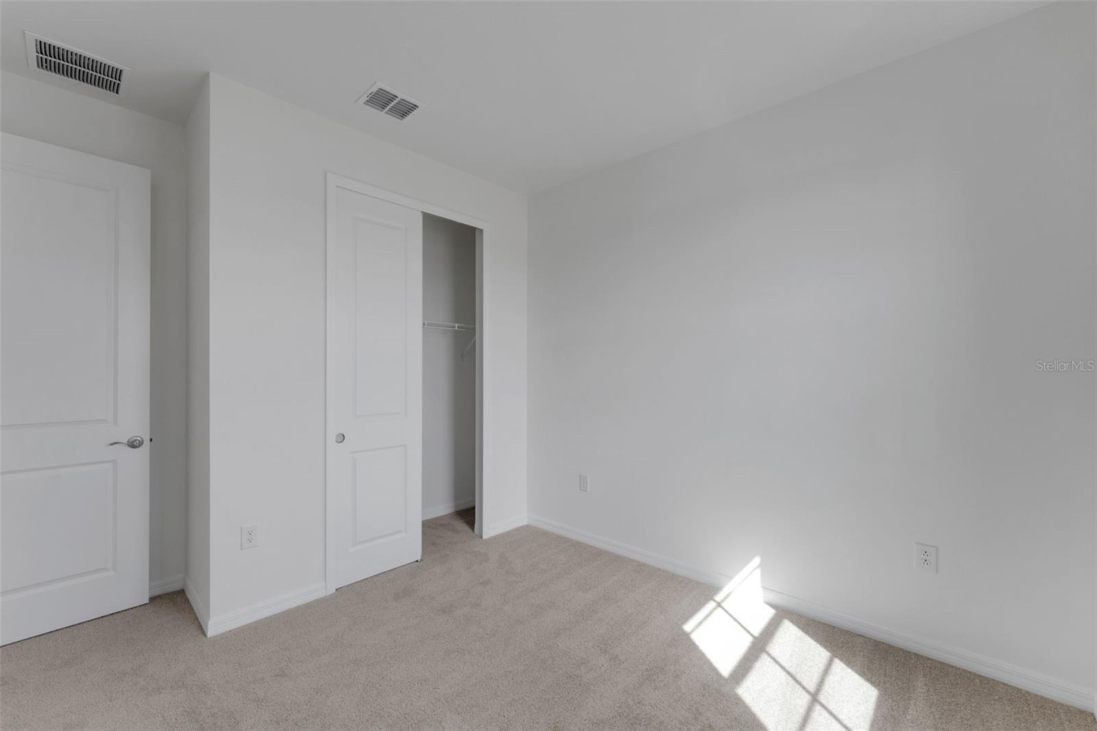 16938 Squirrel Branch Ln Property Photo 9