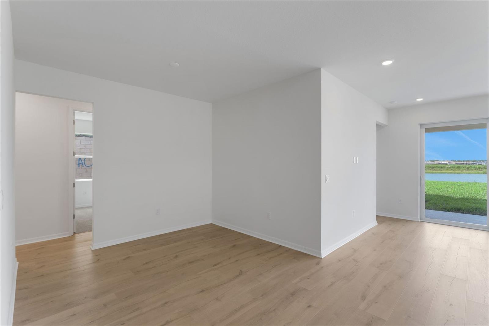 16938 Squirrel Branch Ln Property Photo 27