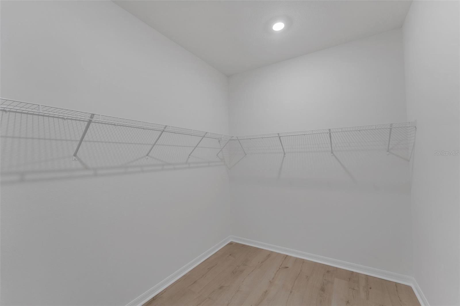 16938 Squirrel Branch Ln Property Photo 37