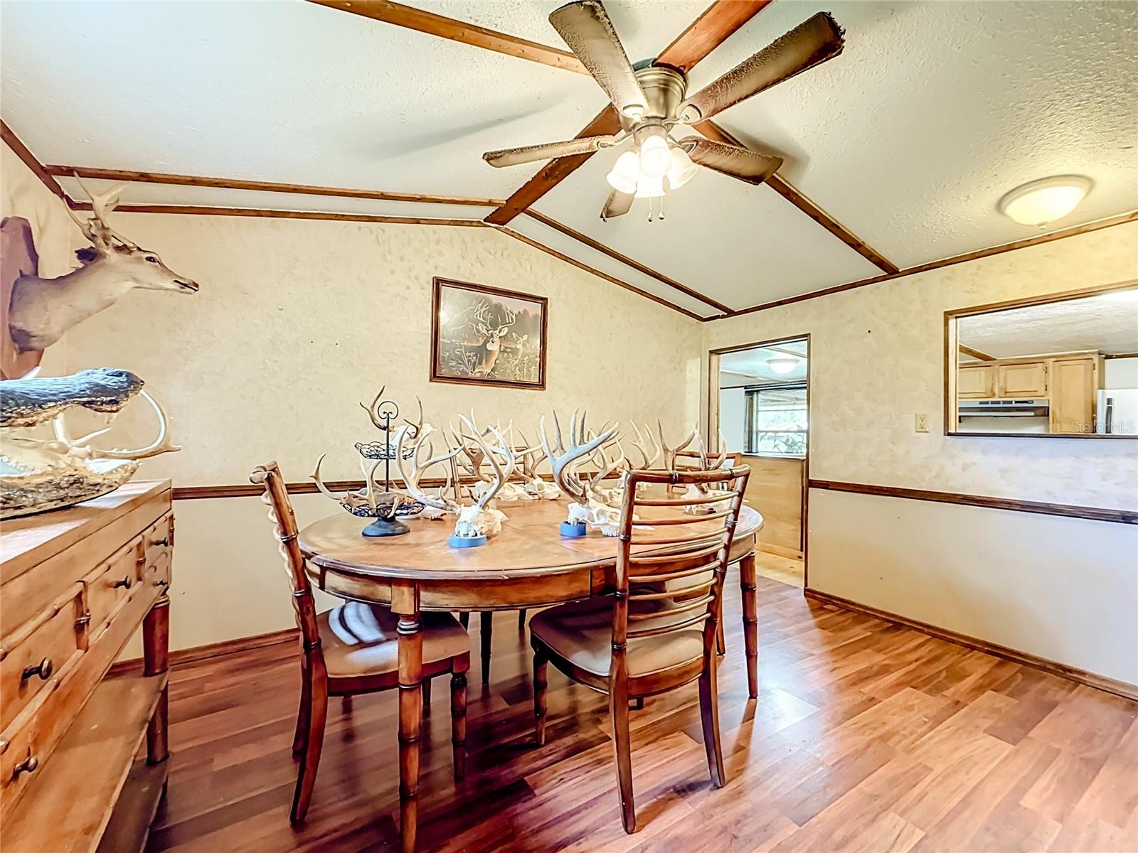 31032 Rory Ln Property Photo 11
