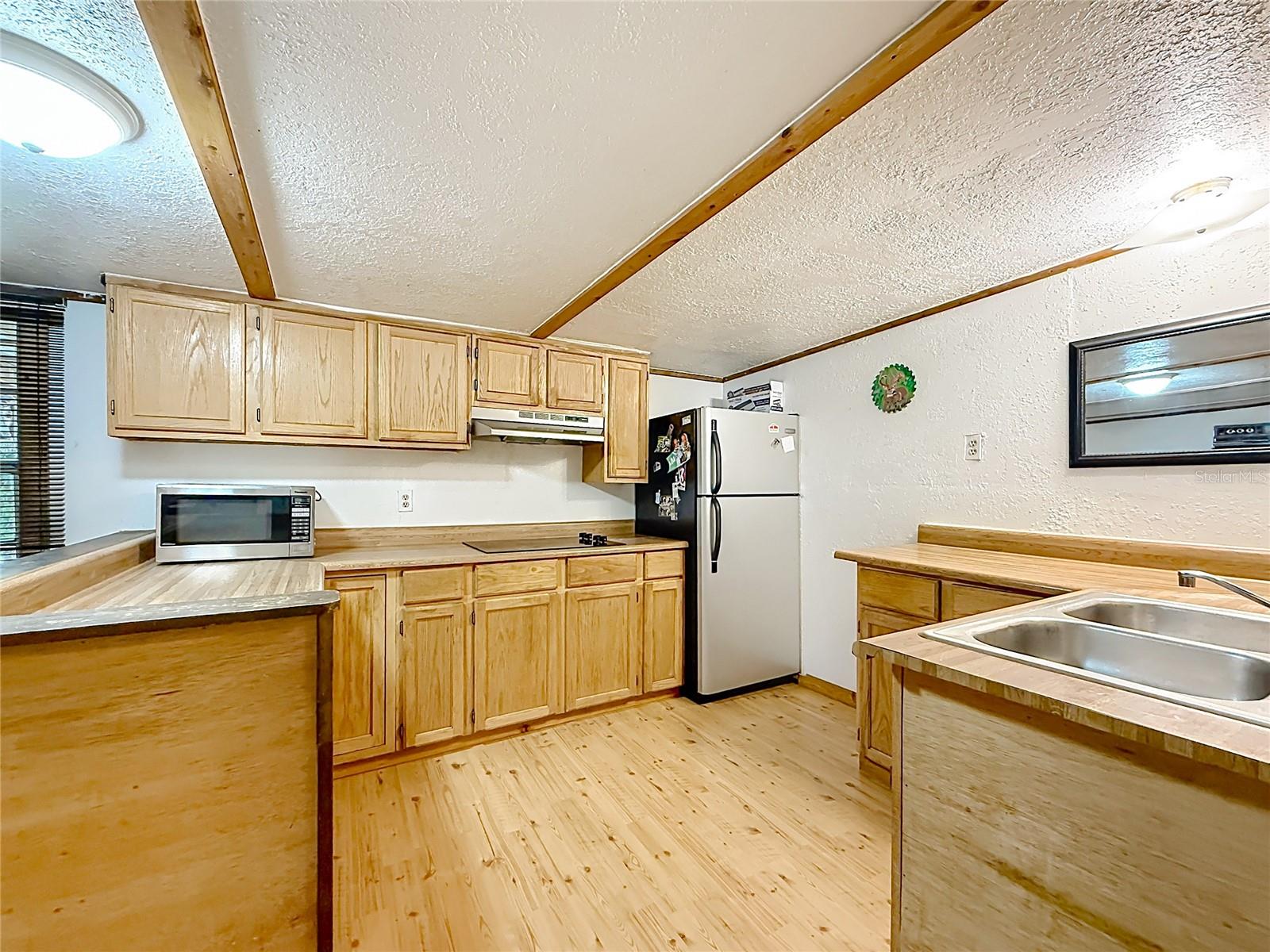 31032 Rory Ln Property Photo 14