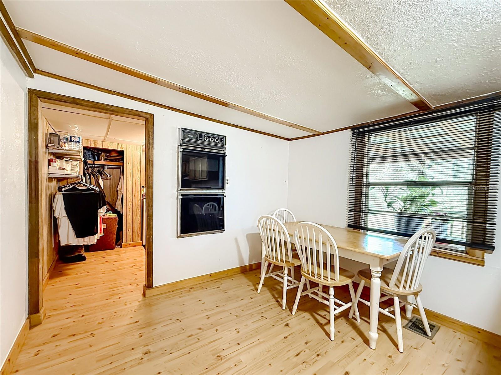 31032 Rory Ln Property Photo 18