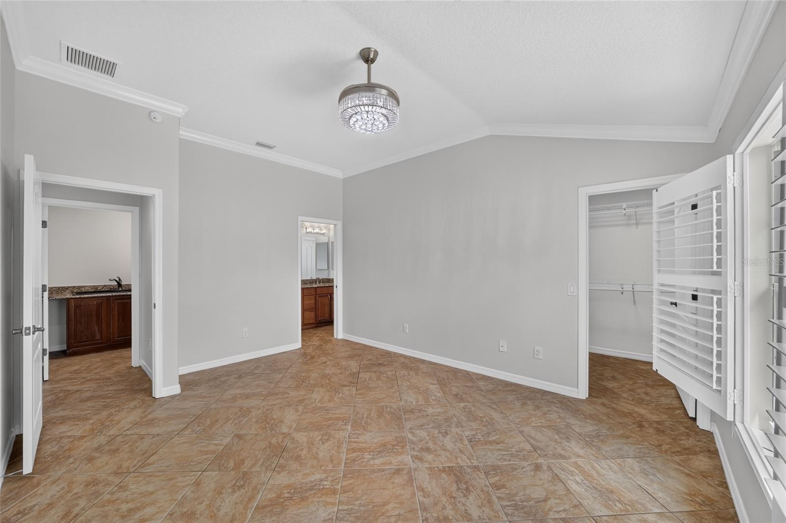 726 Bradford Loop Property Photo 21