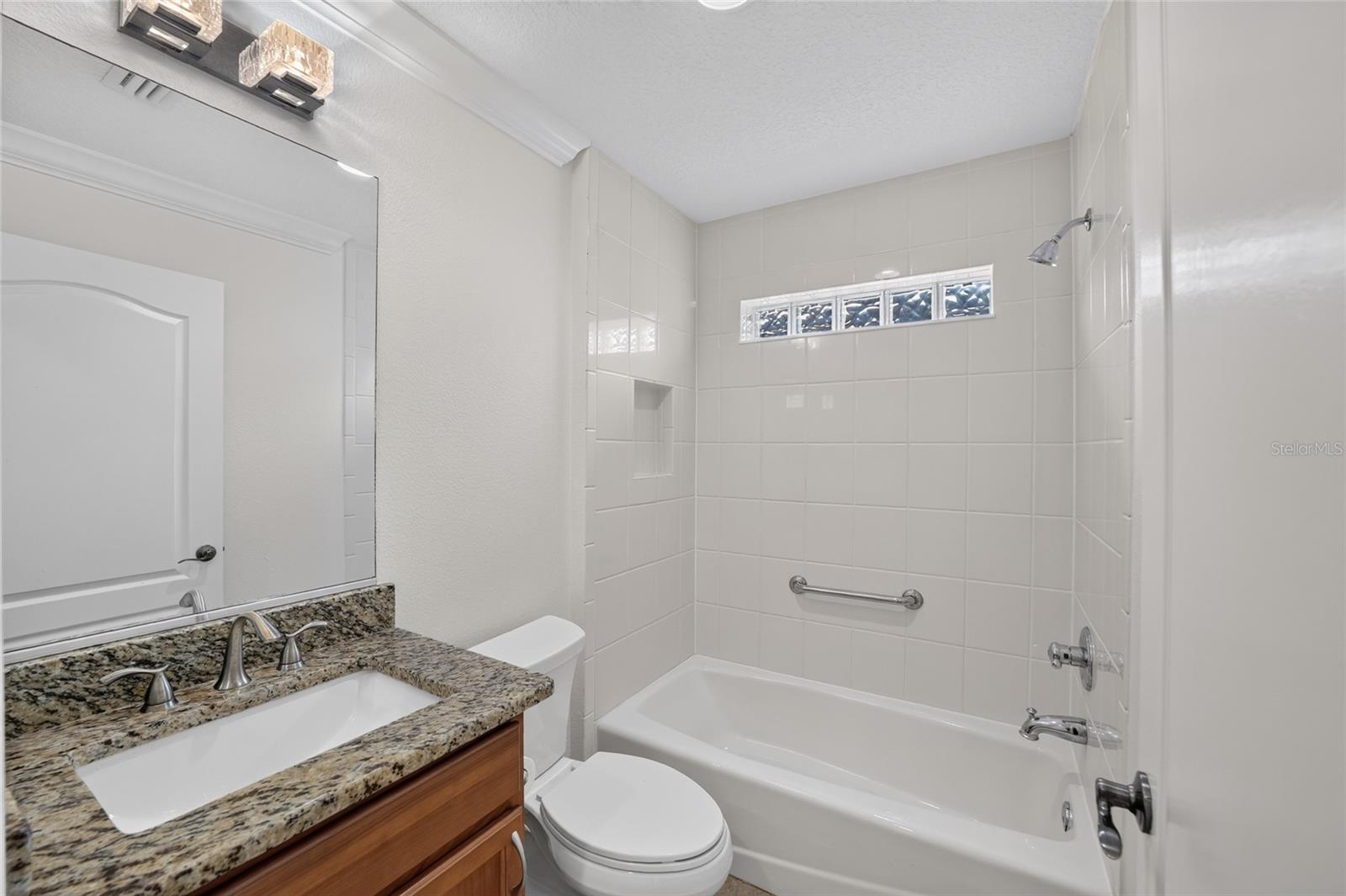 726 Bradford Loop Property Photo 28