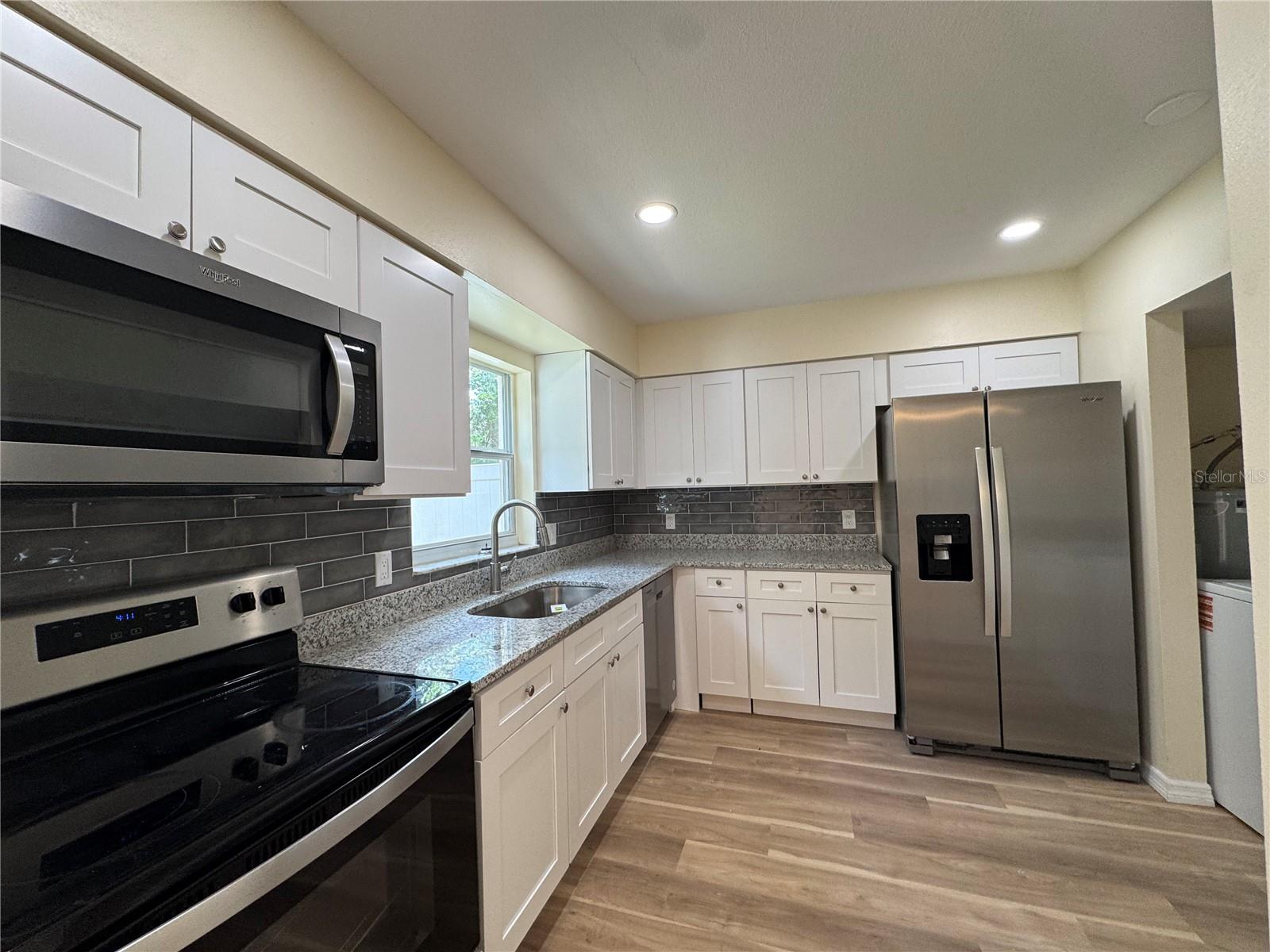 665 W Juniata St Property Photo 3
