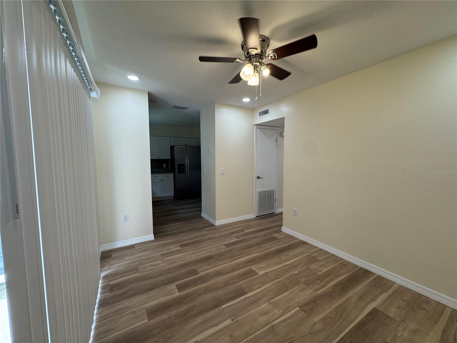 665 W Juniata St Property Photo 5