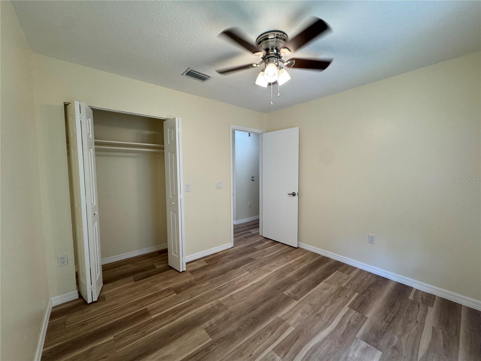 665 W Juniata St Property Photo 12