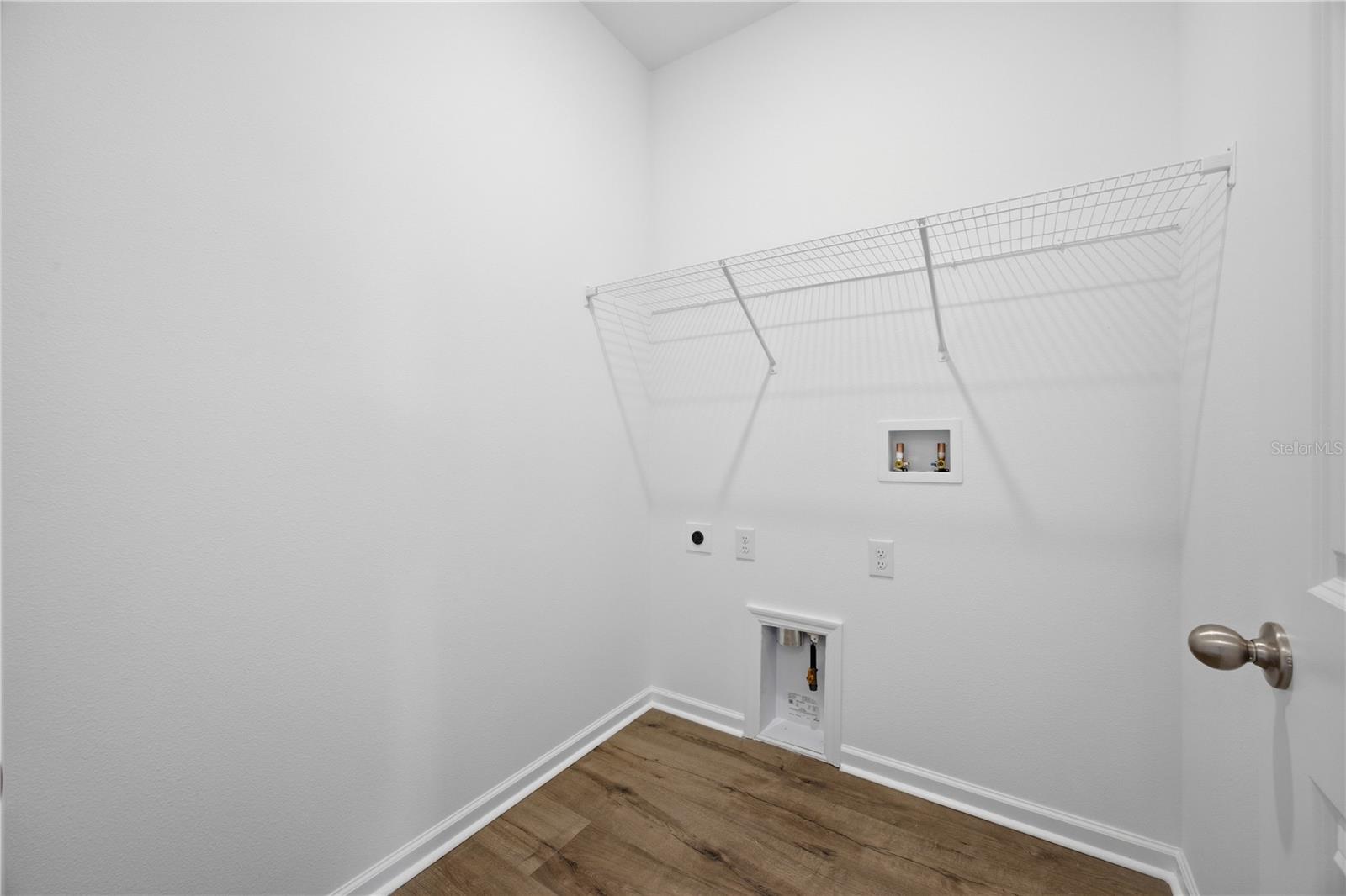 5727 Hiawassee Rd Property Photo 8