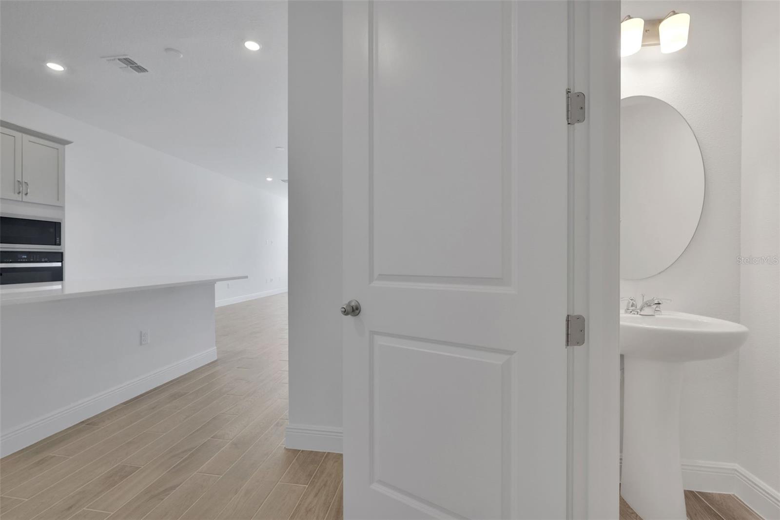 6527 Trailblaze Bnd Property Photo 18