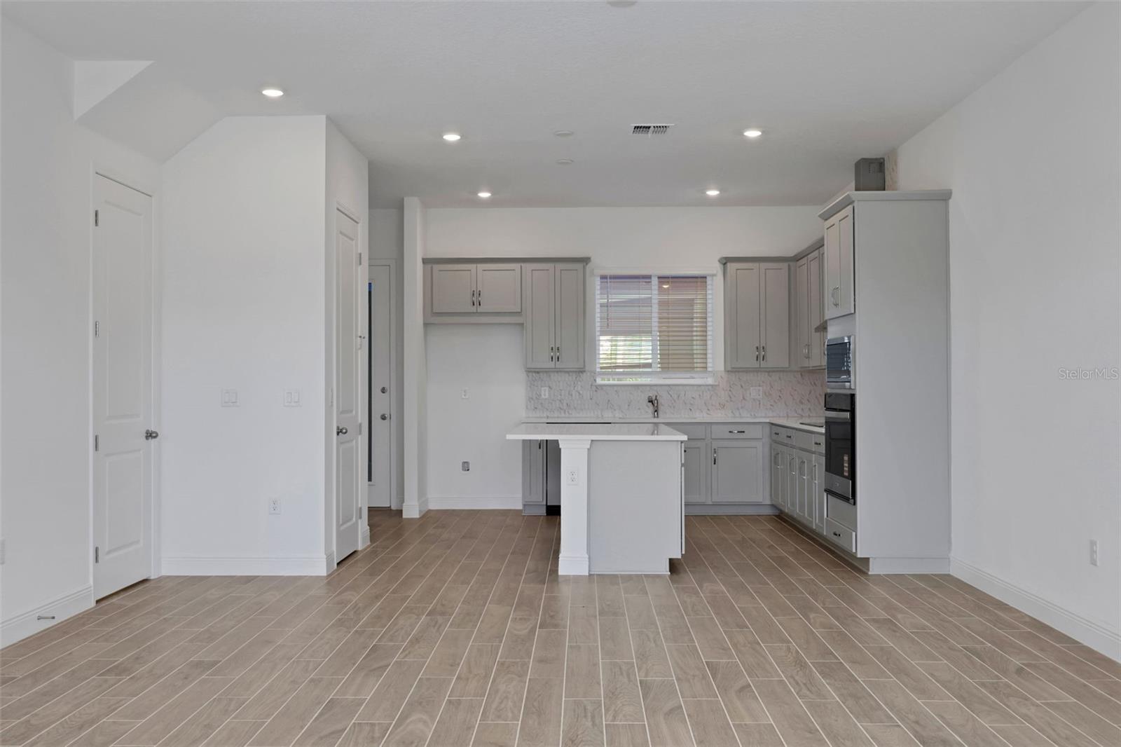 6527 Trailblaze Bnd Property Photo 25