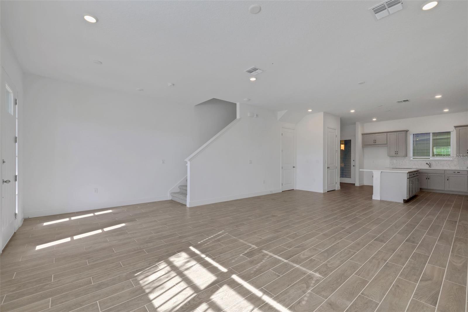 6527 Trailblaze Bnd Property Photo 27