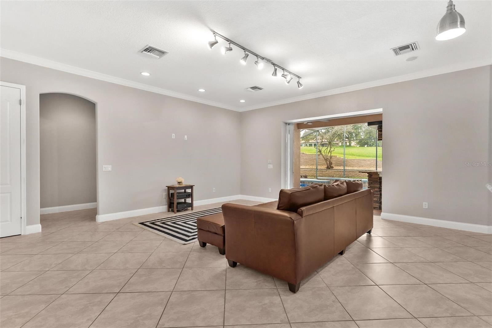 5506 Citation Ct Property Photo 12