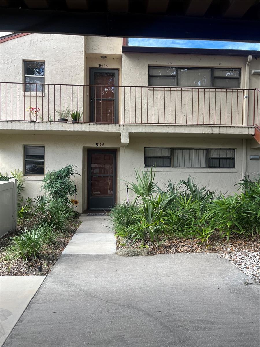 4300 BAYWOOD BLVD #B105 Property Photo 1