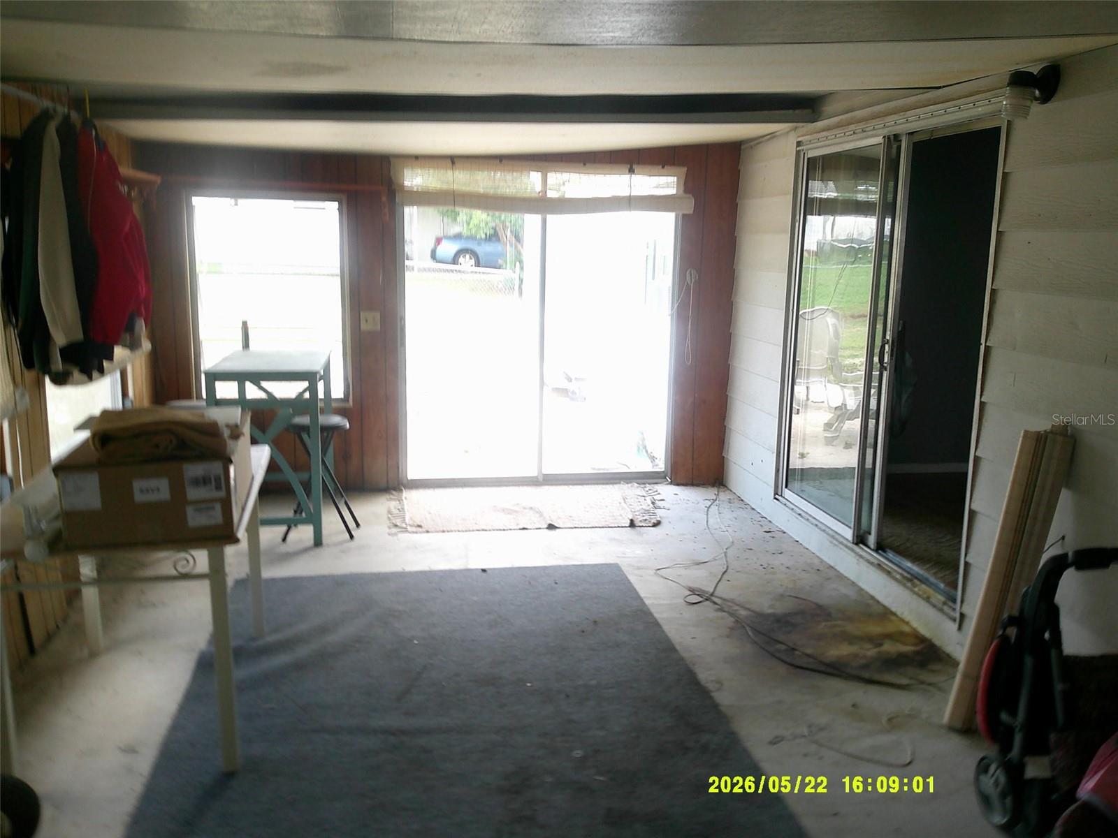 15211 Se 104th Ct Property Photo 6