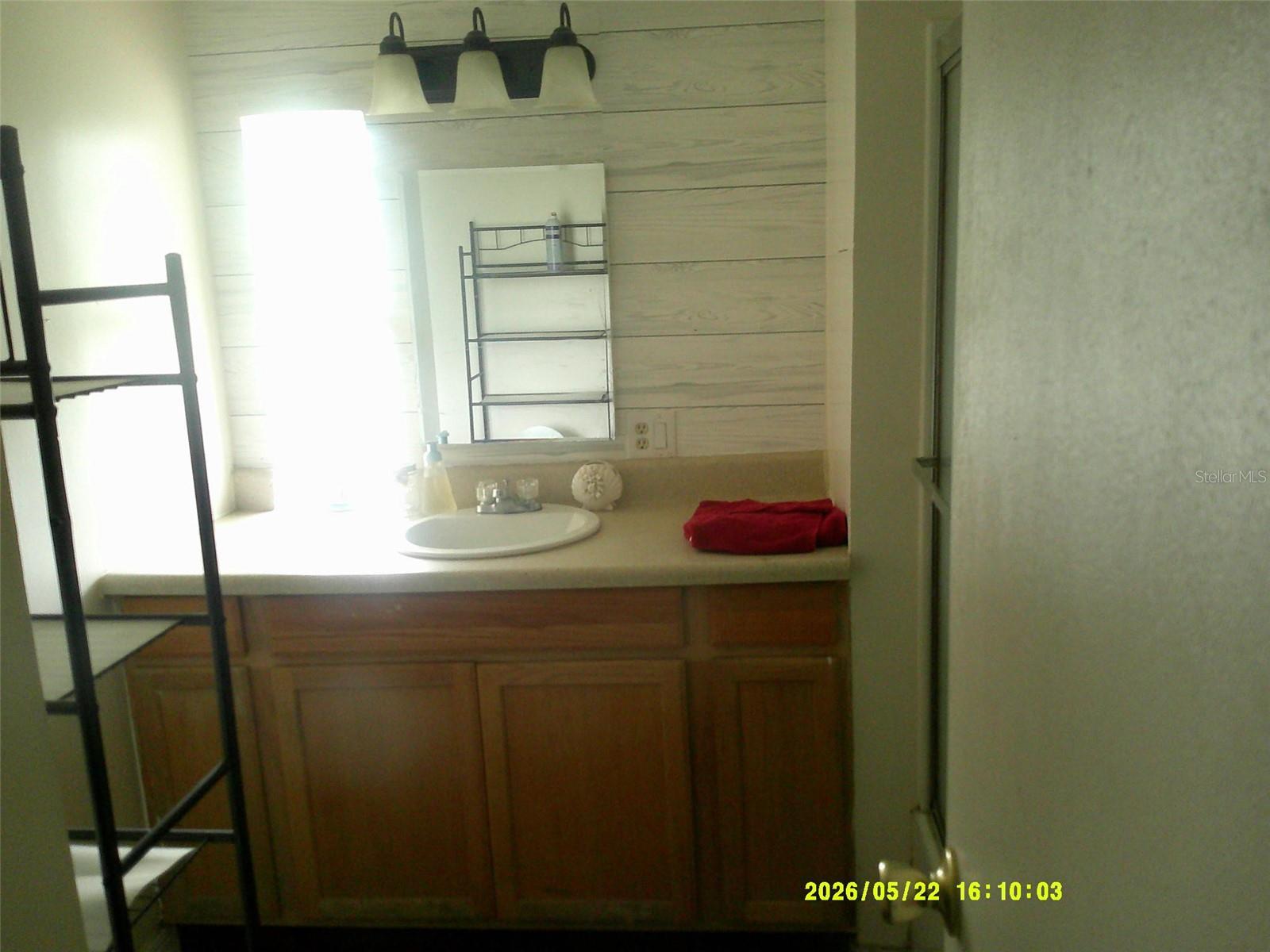 15211 Se 104th Ct Property Photo 7
