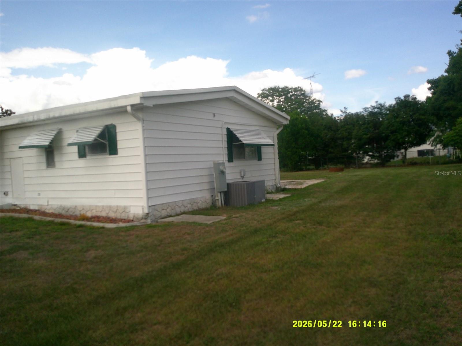15211 Se 104th Ct Property Photo 11