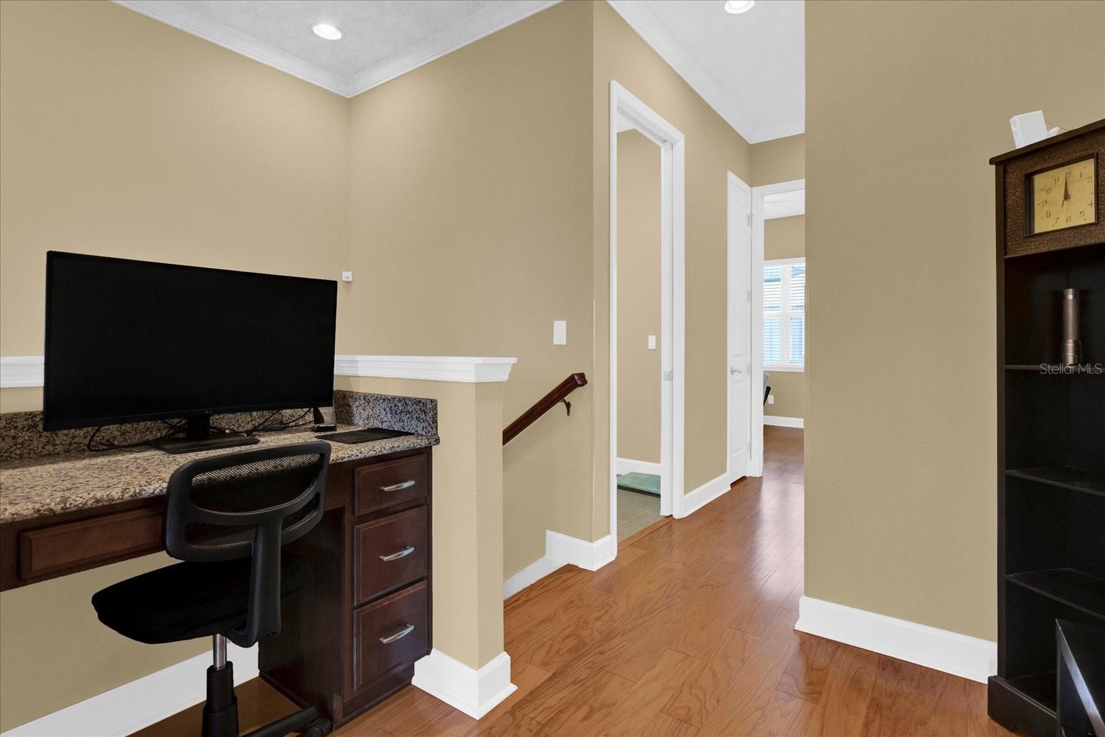 9219 Laureate Blvd Property Photo 10