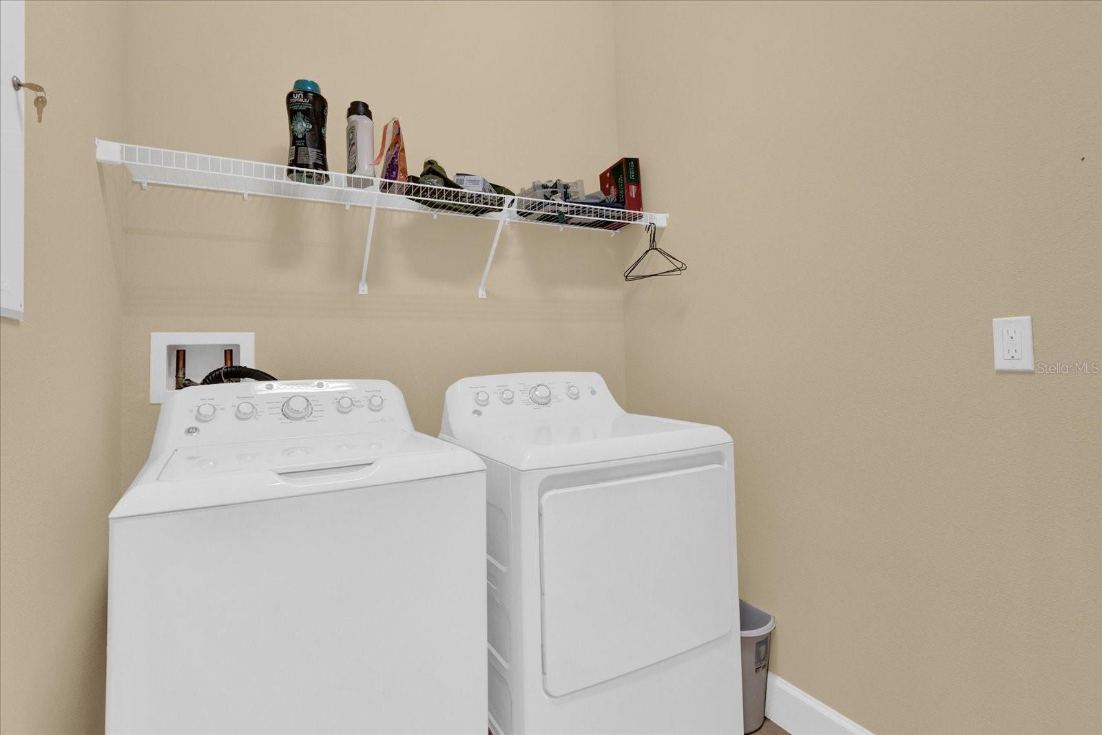 9219 Laureate Blvd Property Photo 11