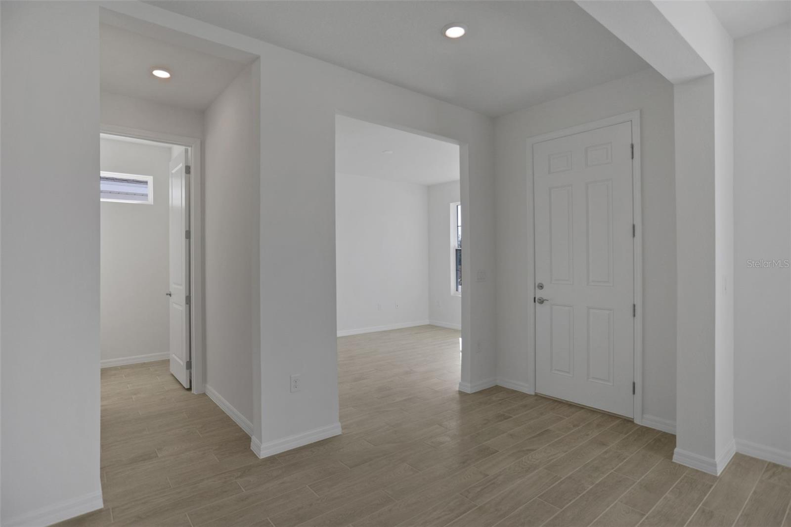 2371 Juniper Berry Dr Property Photo 3