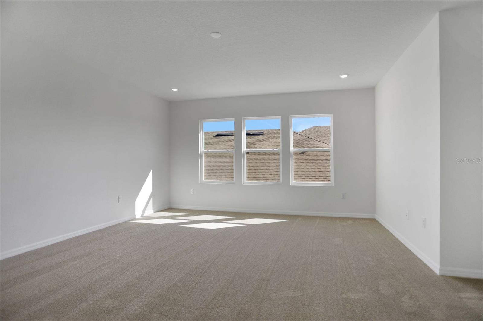 2371 Juniper Berry Dr Property Photo 6