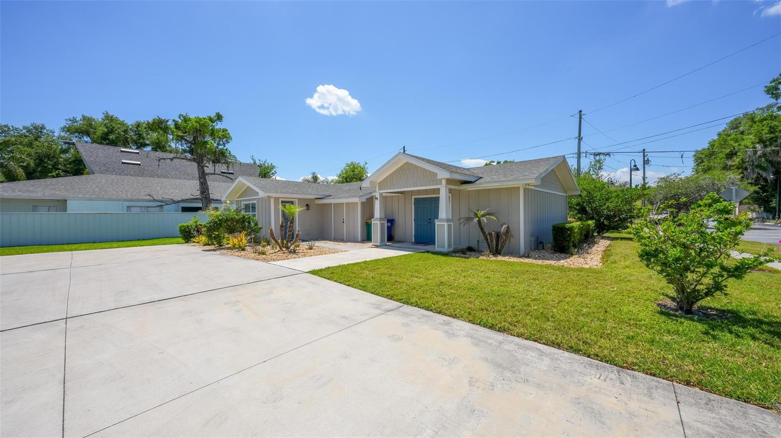 322 N Disston Ave Property Photo 48