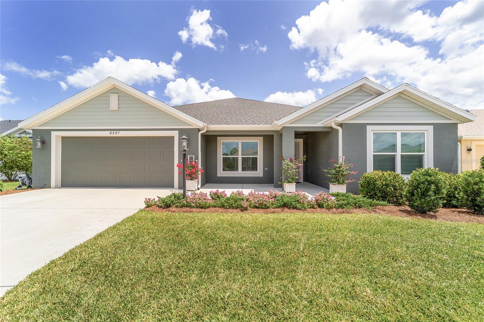 6557 Mcknight Loop Property Photo 1