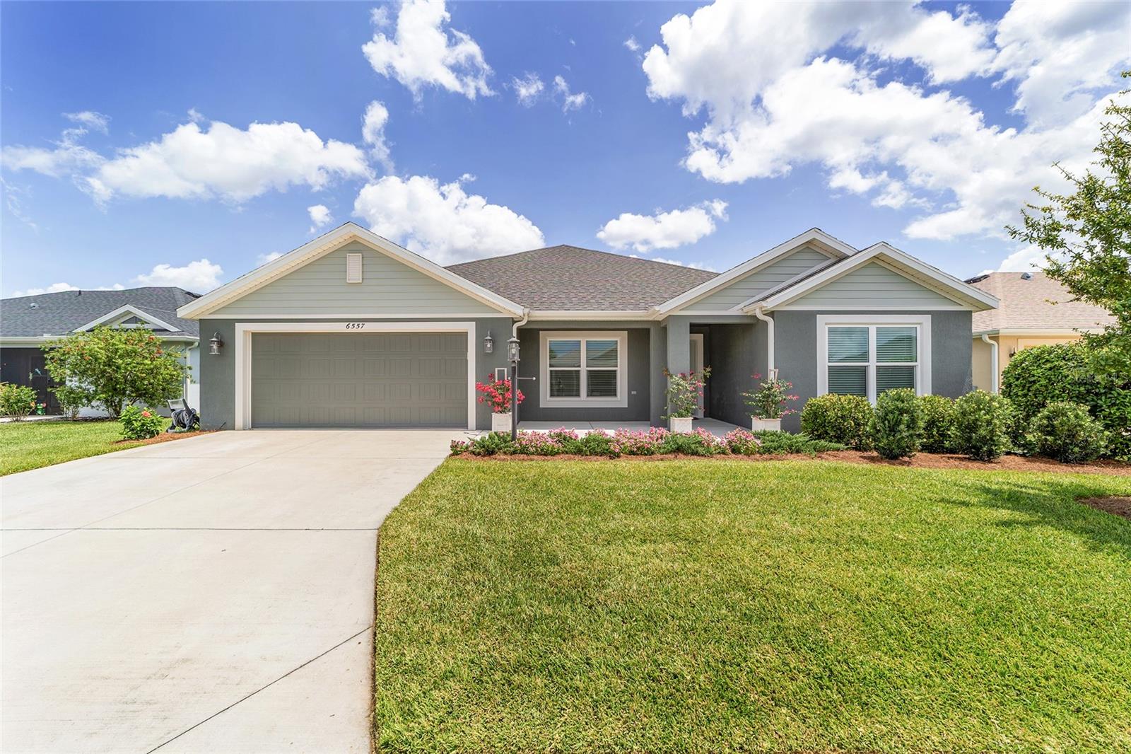 6557 Mcknight Loop Property Photo 4