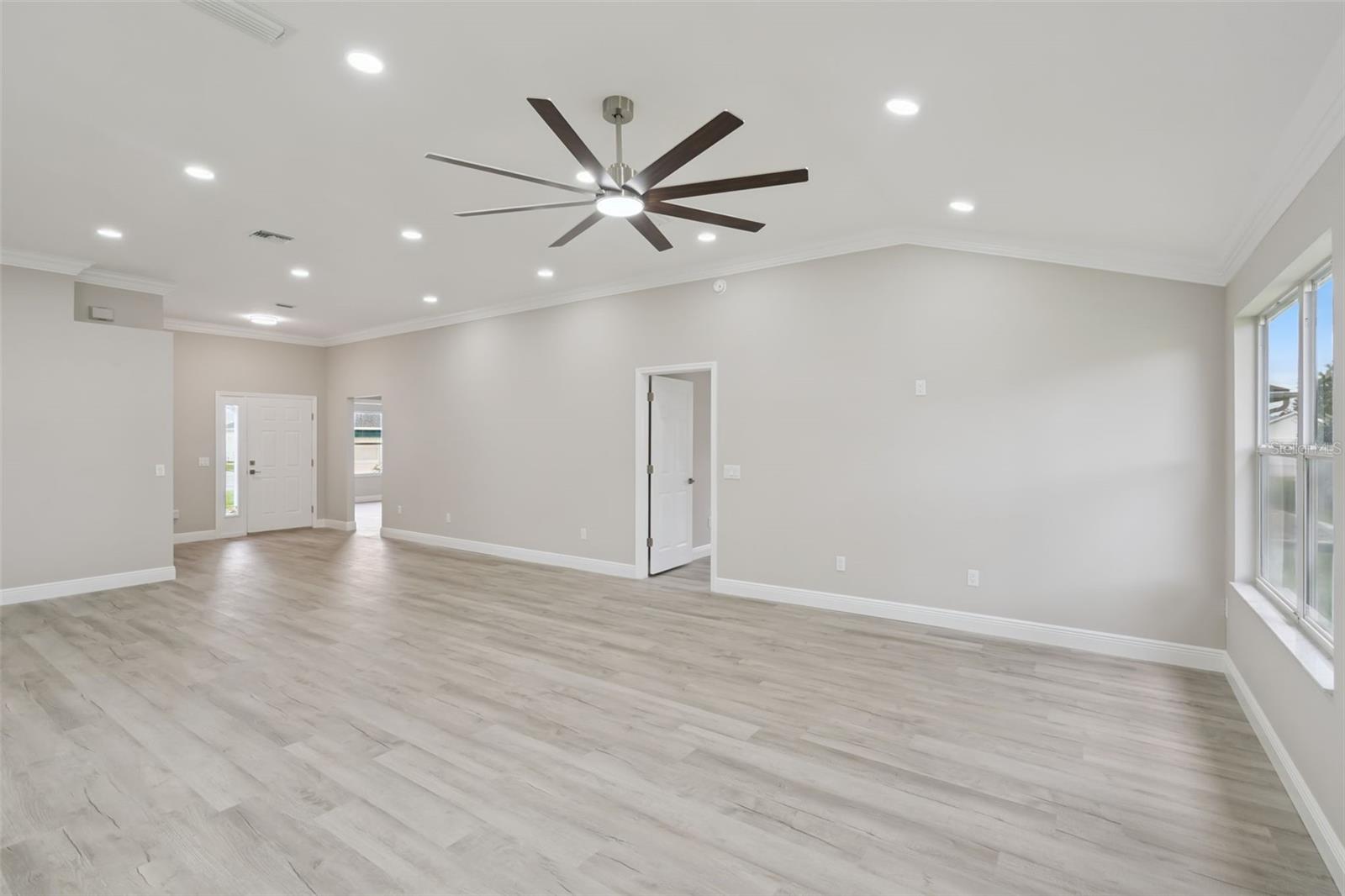 1506 Dellano Way Property Photo 12