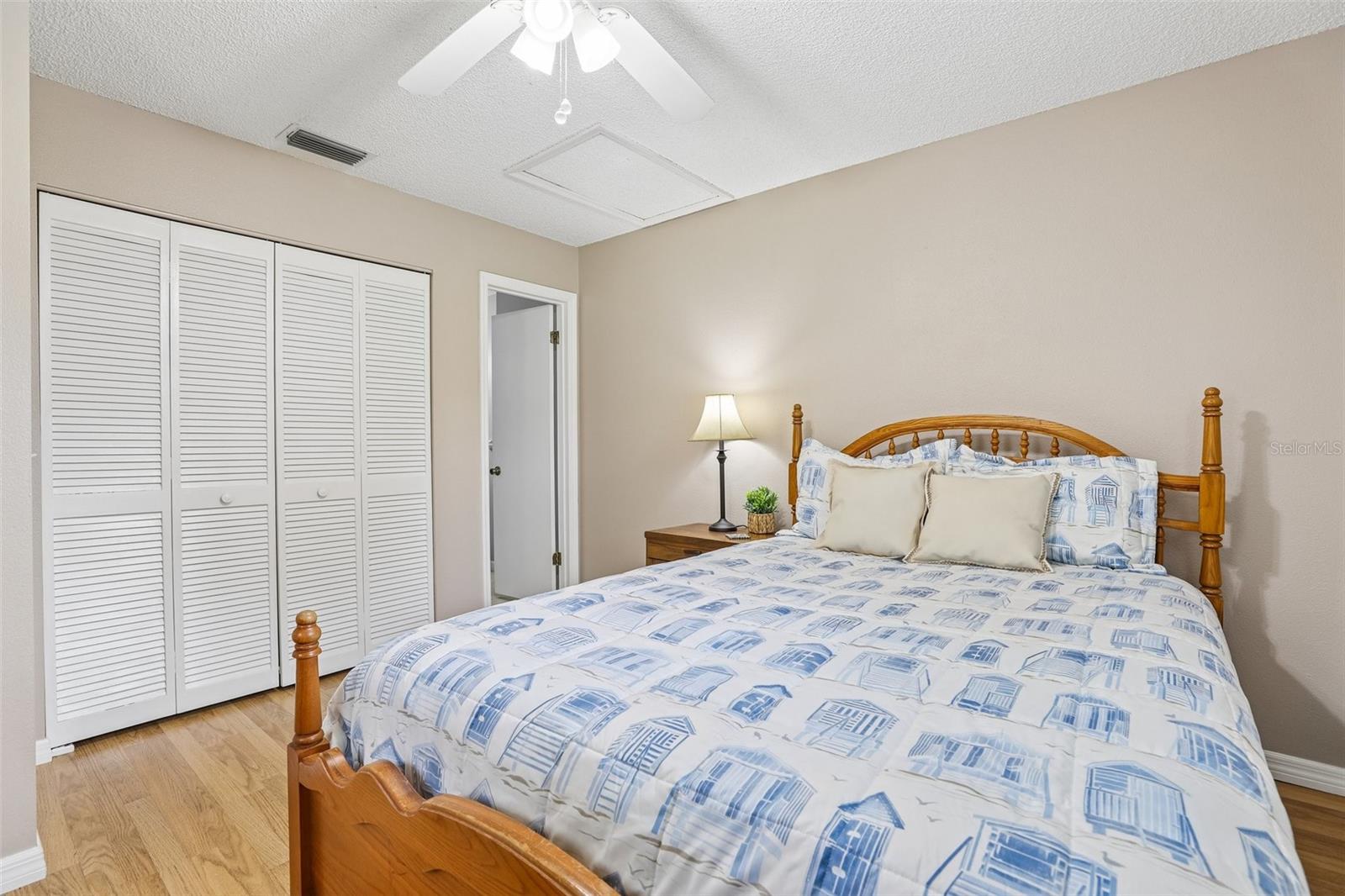 1460 Grove St Property Photo 46