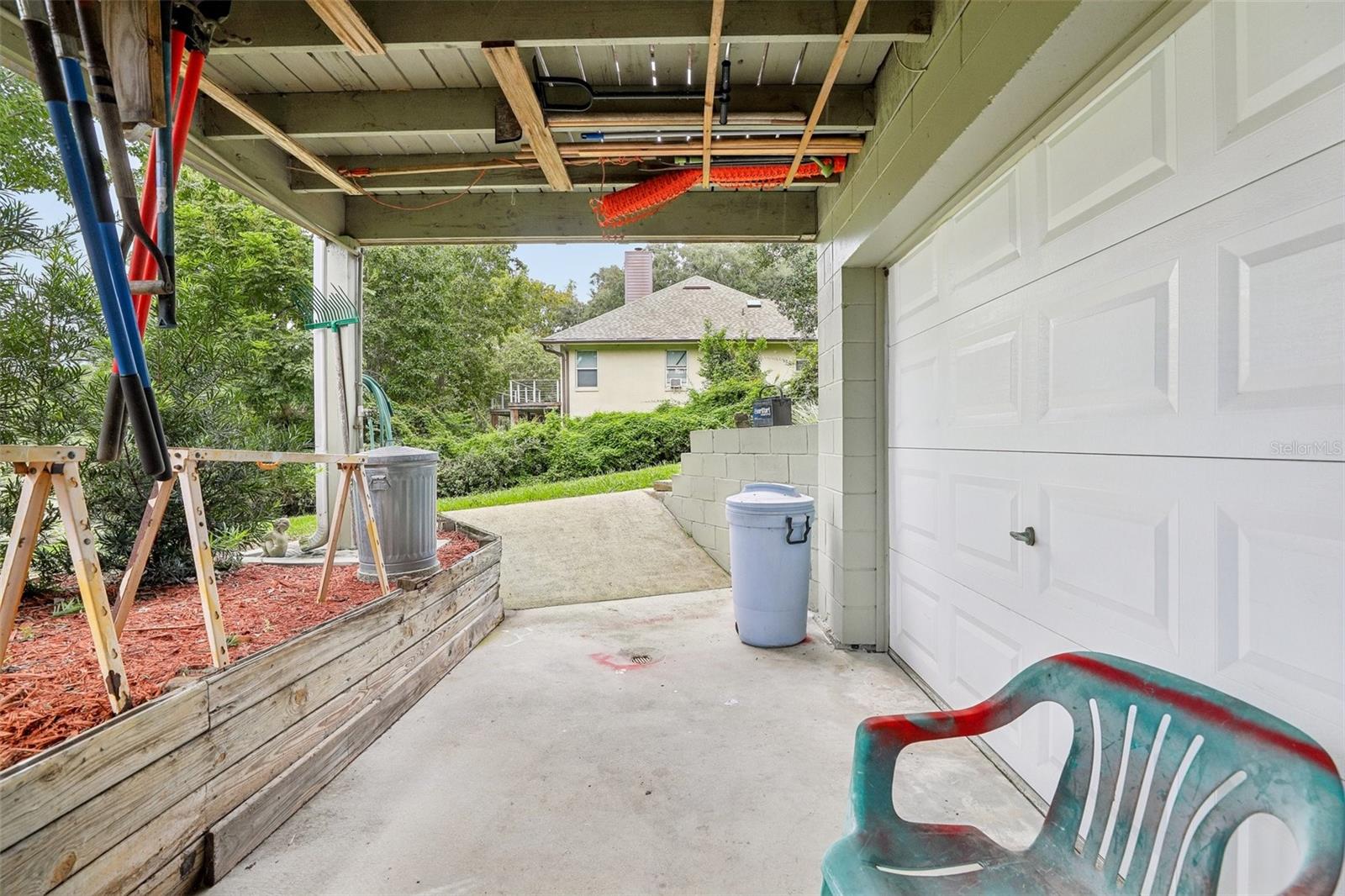 1460 Grove St Property Photo 71