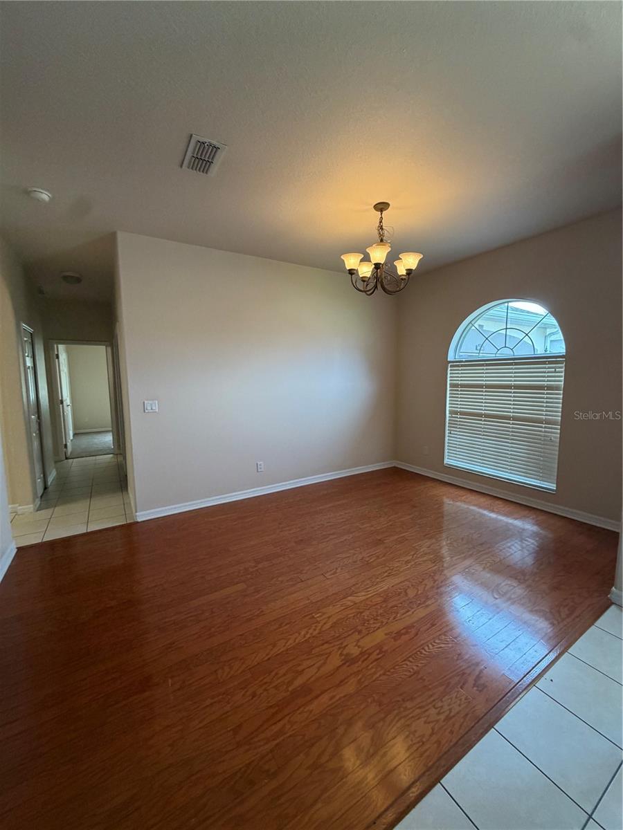 4916 Cape Hatteras Dr Property Photo 7