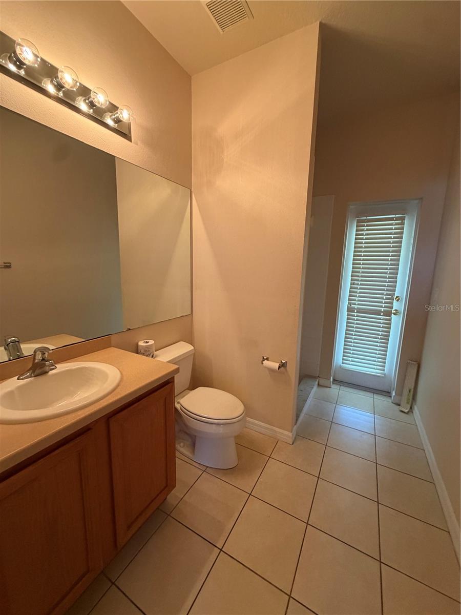 4916 Cape Hatteras Dr Property Photo 11