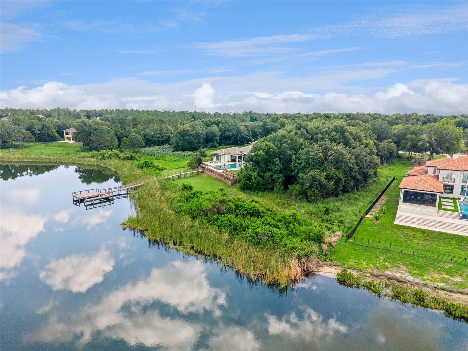 15345 Pendio Dr Property Photo 5