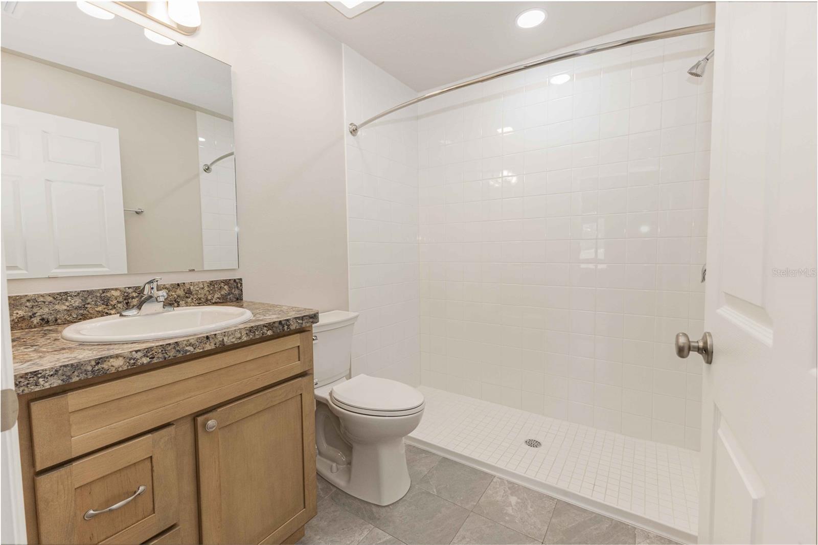 1342 Cottage Cir Property Photo 11