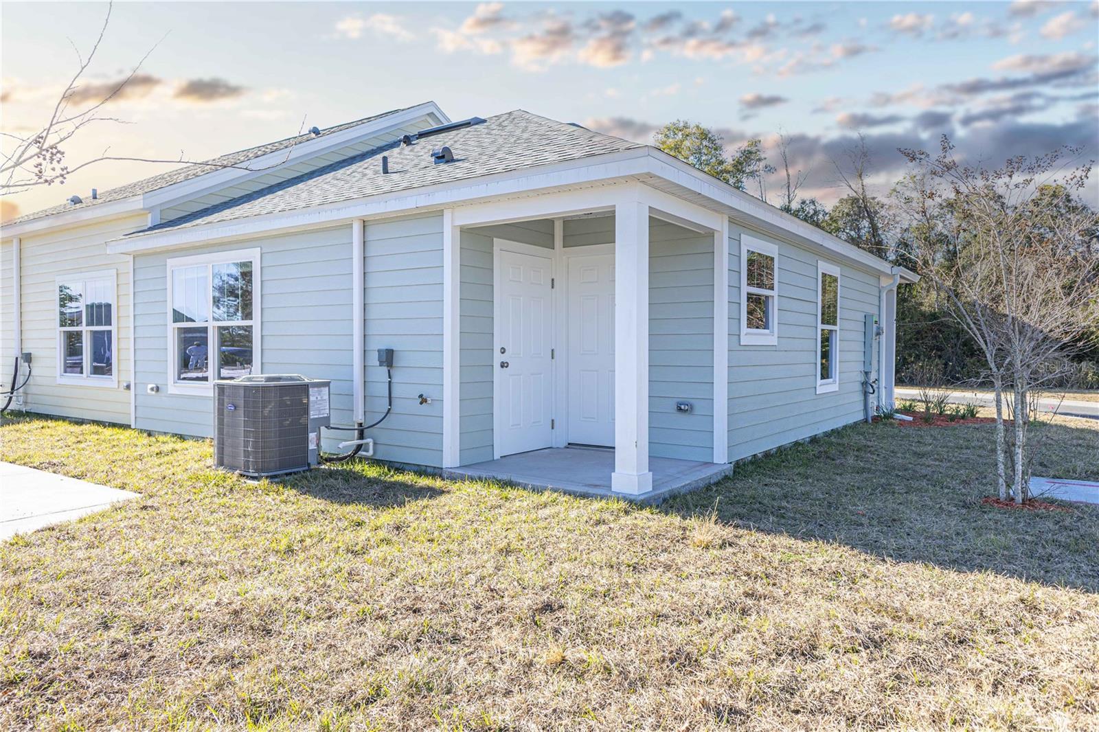 1342 Cottage Cir Property Photo 14