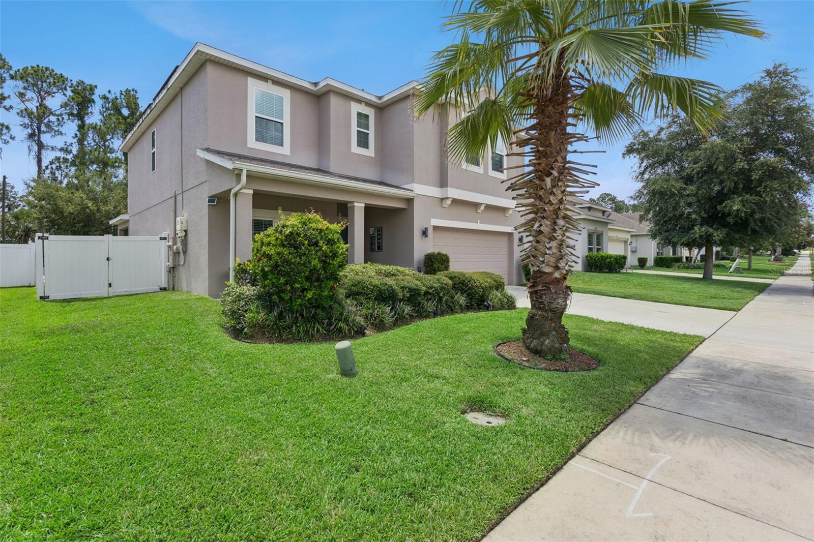 2514 Plumadore Dr Property Photo 2