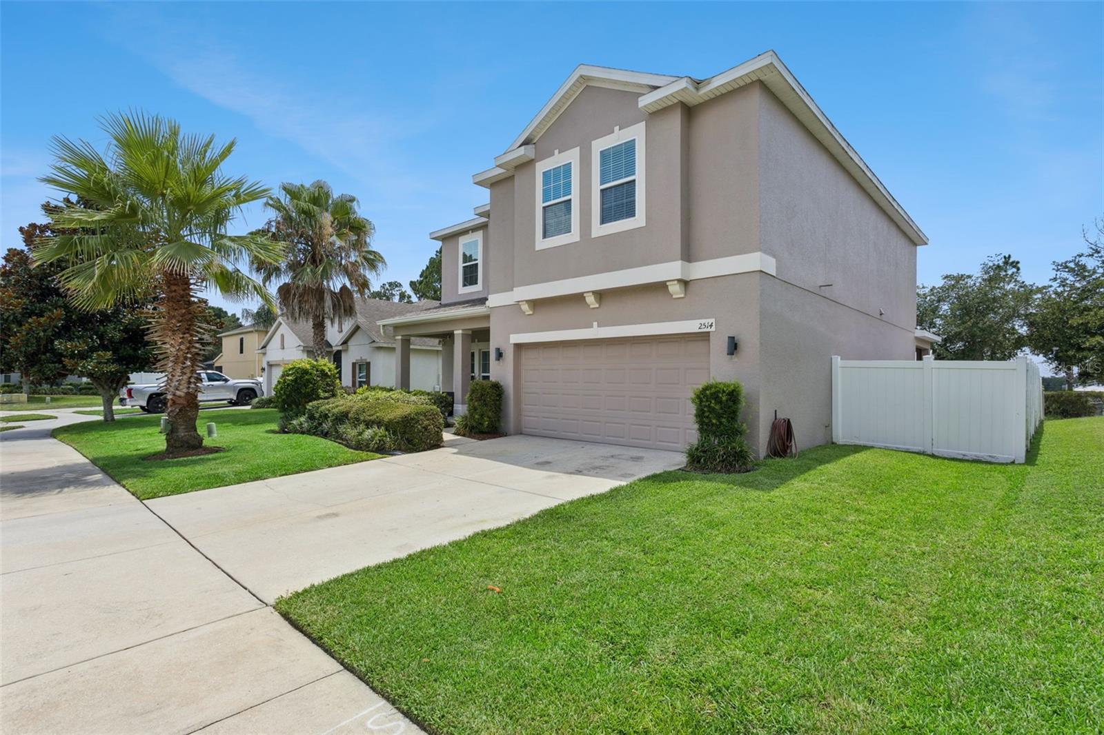 2514 Plumadore Dr Property Photo 3