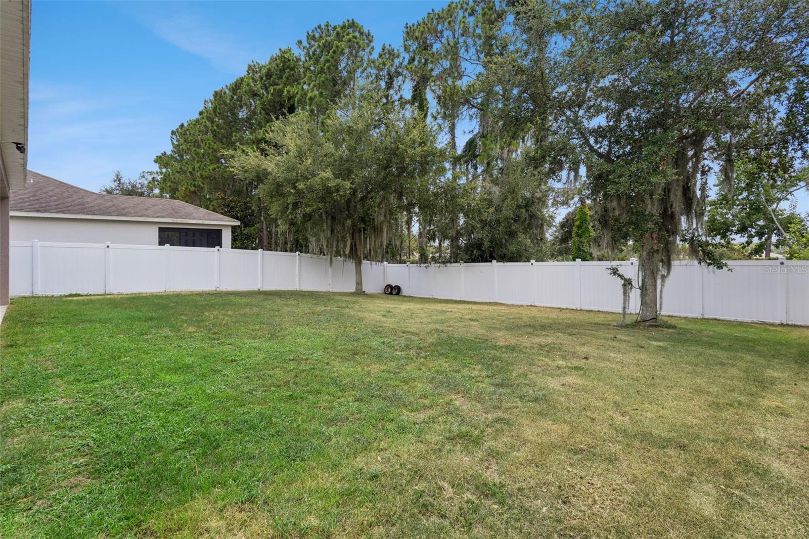 2514 Plumadore Dr Property Photo 34