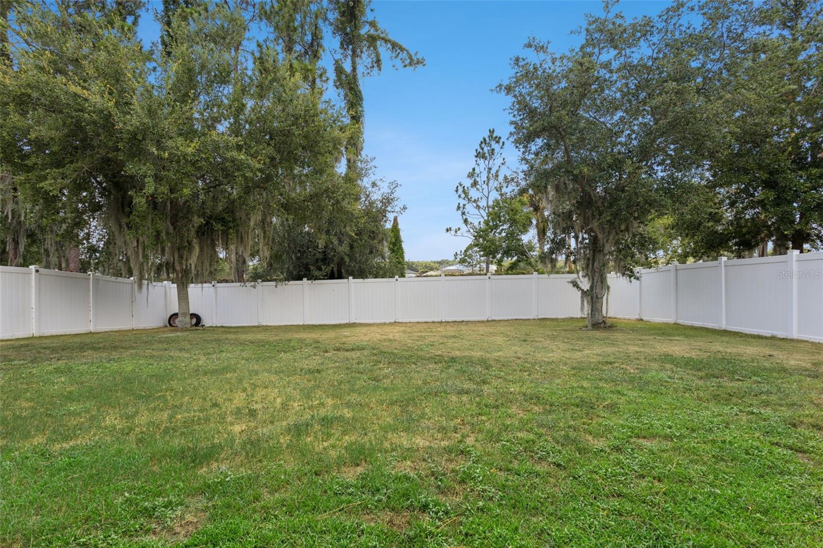 2514 Plumadore Dr Property Photo 35