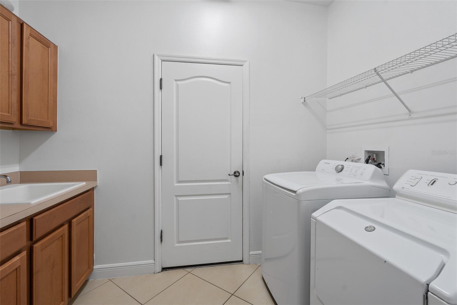 1642 Chandelle Ln Property Photo 11