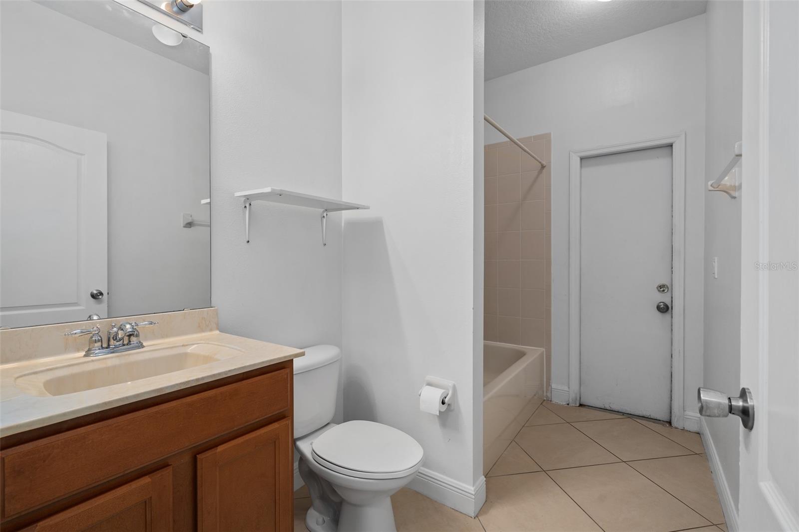 1642 Chandelle Ln Property Photo 12