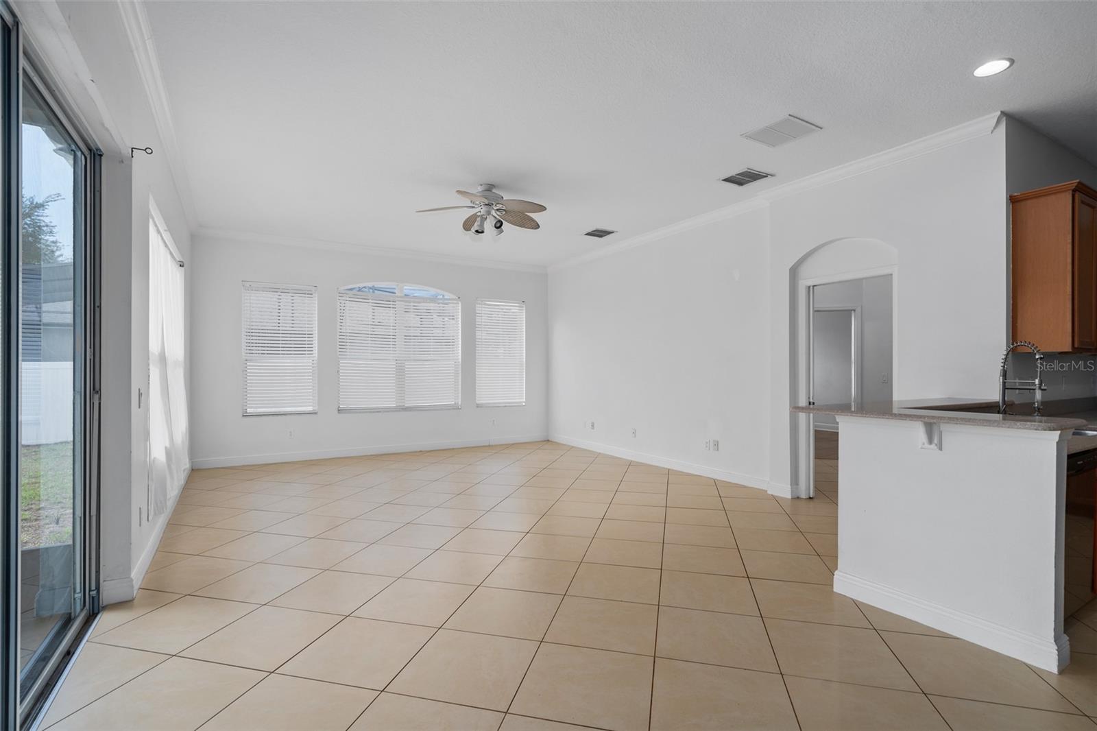1642 Chandelle Ln Property Photo 23