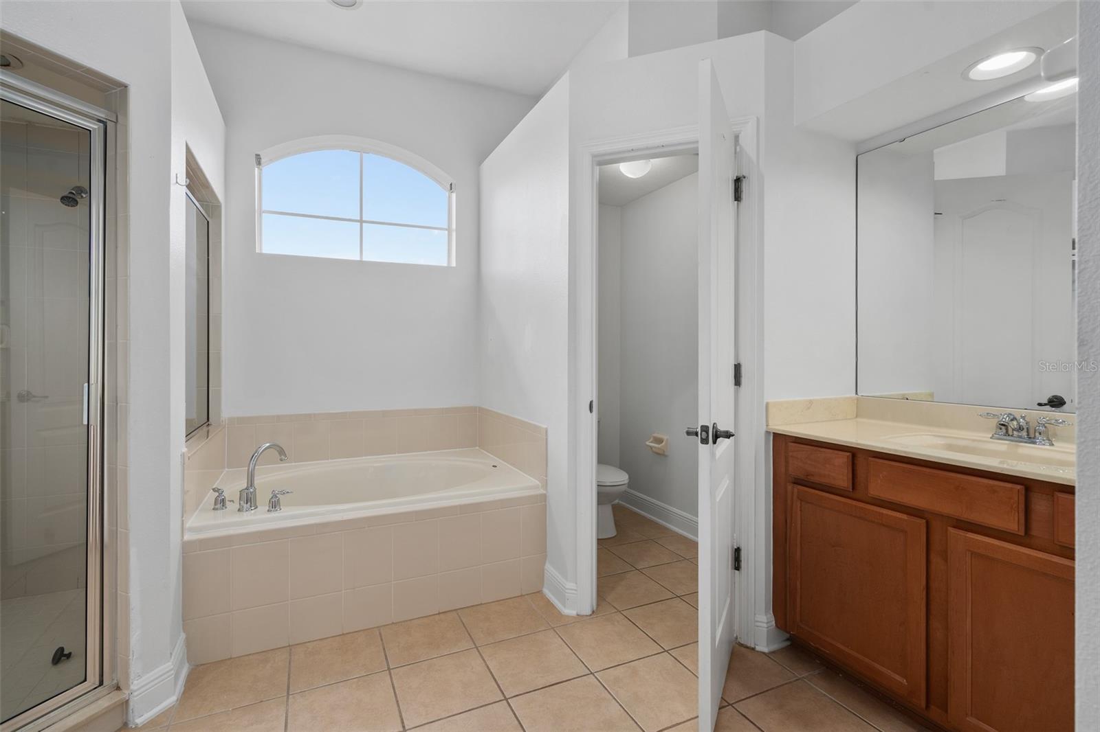 1642 Chandelle Ln Property Photo 25