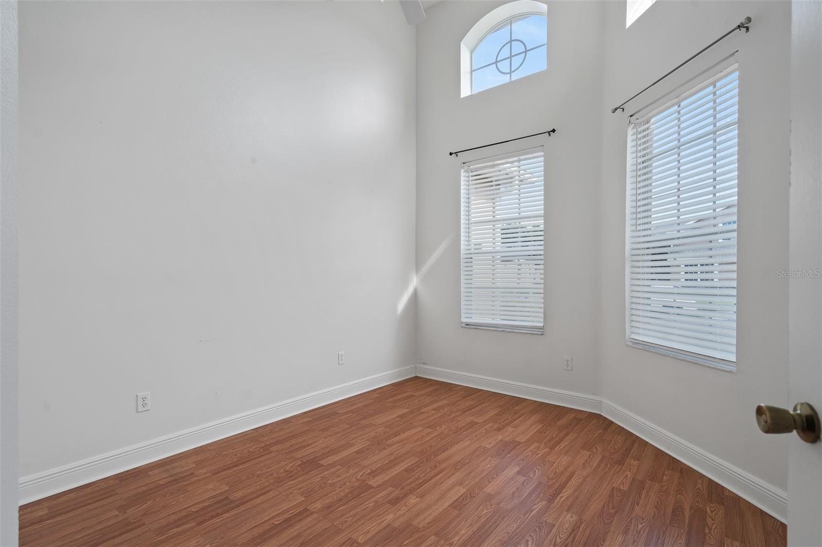 1642 Chandelle Ln Property Photo 34